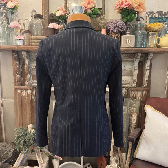 GAP STRIPED NAVY WOOL BLAZER | Lightweight Blended | Tailored | Pinstripe Jacket - Picture 3 of 14
